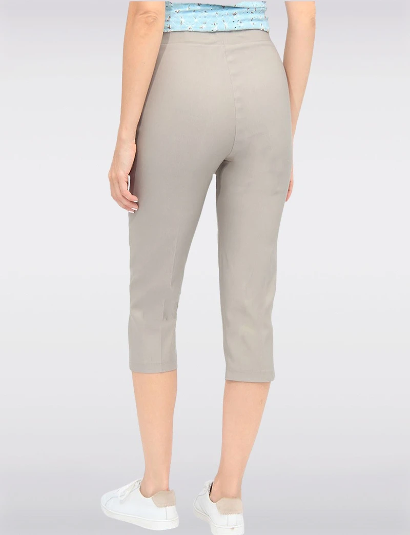 Capris À Taille Haute Avec Deux Poches Carrées Sur Le Devant Par Amani Couture