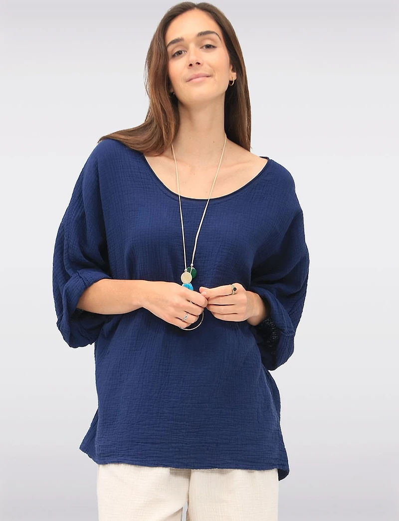 Haut en Coton texturé à Manches 3/4 Col V Coupe Ample & Collier par Froccella