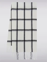 Écharpe Oblongue Légère à Carreaux Finition Douce avec Franges