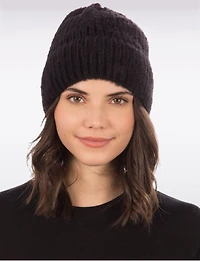 Tuque Noire Classique en Maille Côtelée Douce et Pelucheuse avec Bord Retroussé