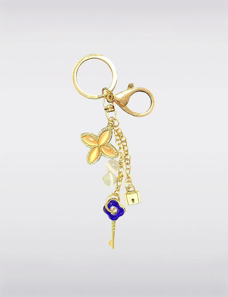 Porte-Clés & Accessoire de Sac Raffiné Doré Chic – Brillantes et Luxueuses