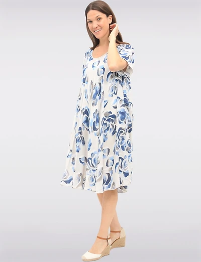 Robe Fluide Évasée avec Manches Courtes et Imprimé Floral par Froccella