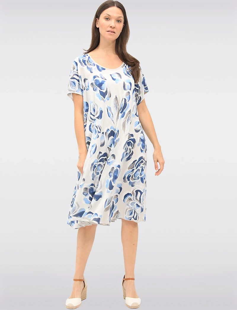 Robe Fluide Évasée avec Manches Courtes et Imprimé Floral par Froccella