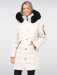 Manteau Doudoune Eco-Duvet Cire Avec Capuchon & Fourrure Vegan Amovible par Saki