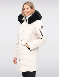 Manteau Doudoune Eco-Duvet Cire Avec Capuchon & Fourrure Vegan Amovible par Saki