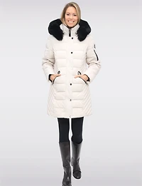 Manteau Doudoune Eco-Duvet Cire Avec Capuchon & Fourrure Vegan Amovible par Saki