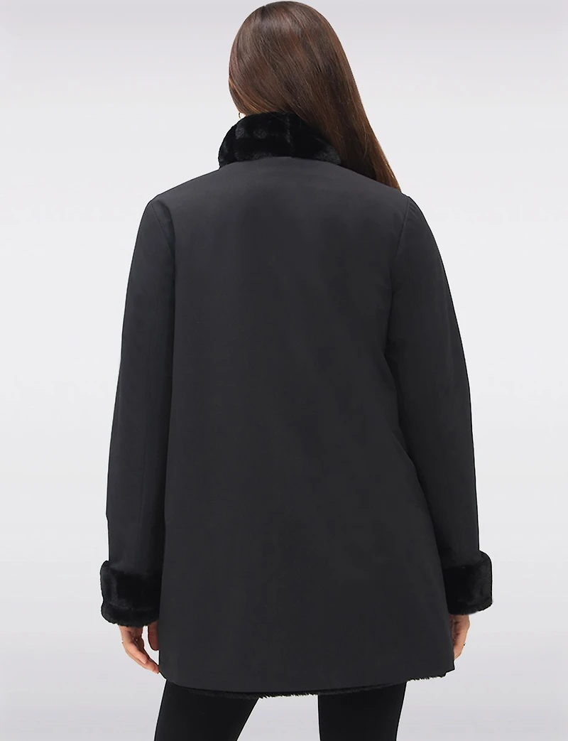 Stella Manteau Réversible Avec Fausse Fourrure Vegan Et Côté Lisse Par Saki