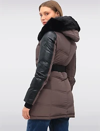 Manteau Doudoune à Capuche en Fausse Fourrure de Luxe Végane par Sicily