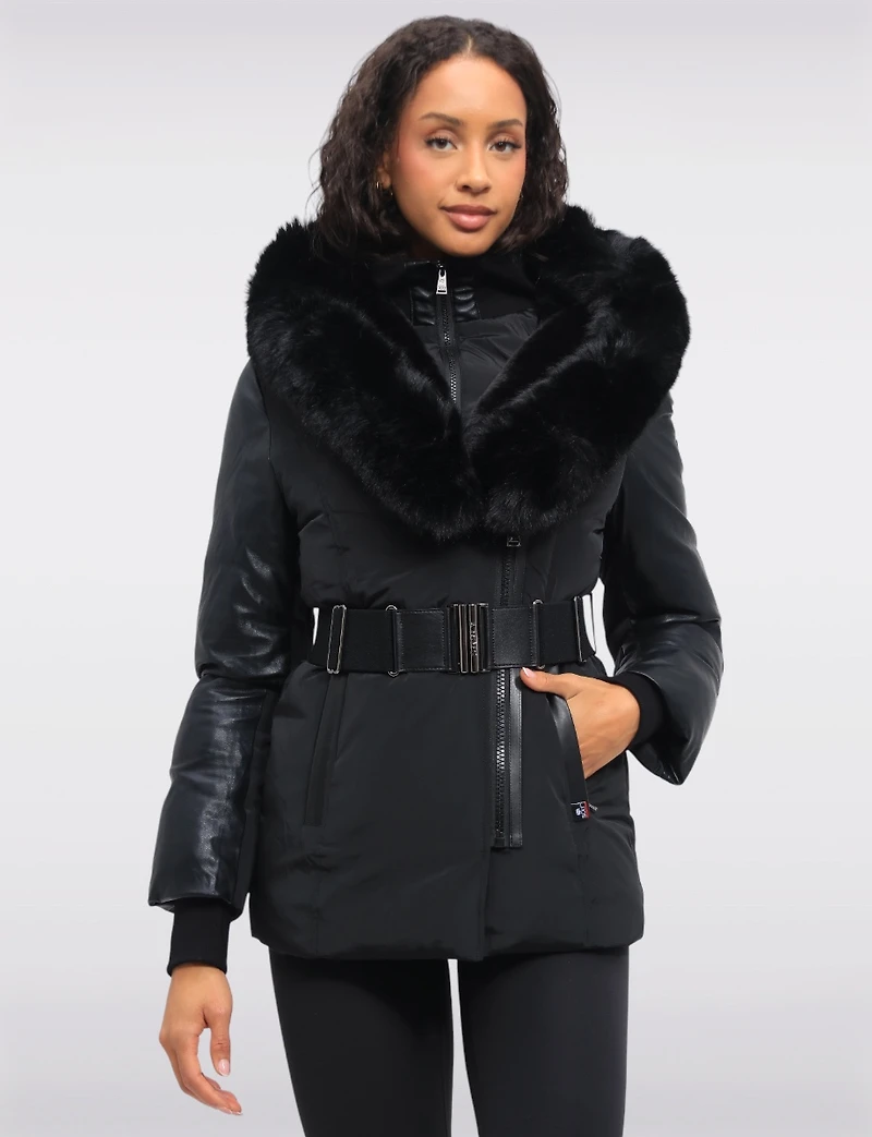 Veste Ceinturée Noir Mat avec Détails en Fausse Fourrure & Cuir Vegan par Sicily