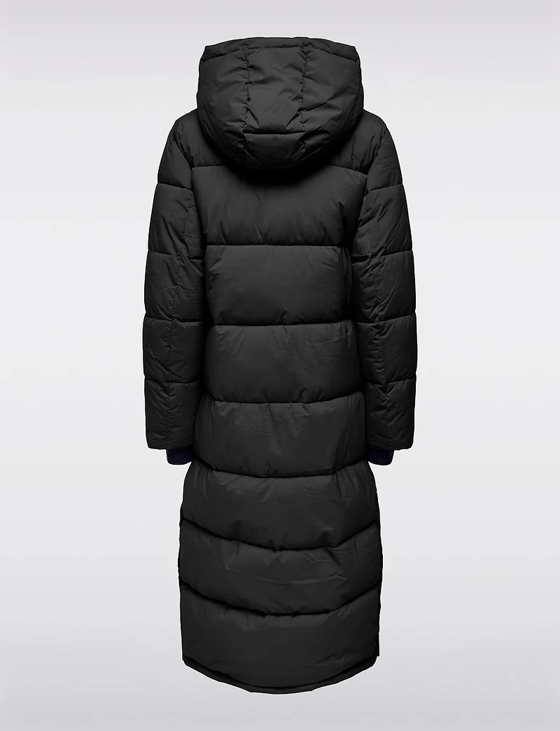 Manteau Puffer Boxing day Deals par Only | Manteaux