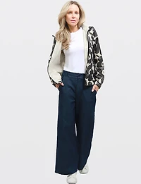 Veste Coupe-vent Vegan À Capuche Motif Floral Noir Et Blanc Par Point Zero