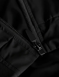 Veste Coupe-Vent Léger pour Homme avec Col Montant par Jack & Jones