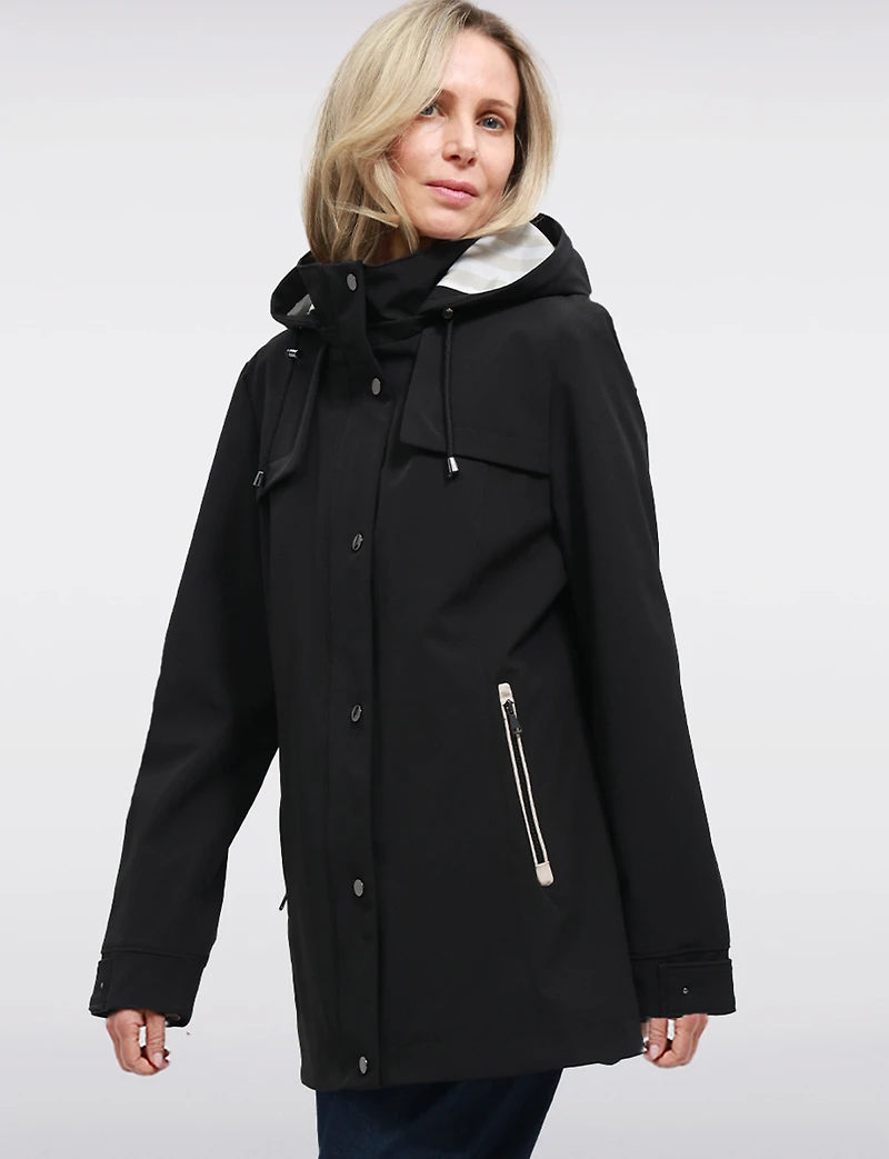 Manteau Végan Breathe-Tech® Softshell Polyvalente avec Capuche Amovible par Saki