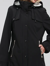 Manteau Végan Breathe-Tech® Softshell Polyvalente avec Capuche Amovible par Saki