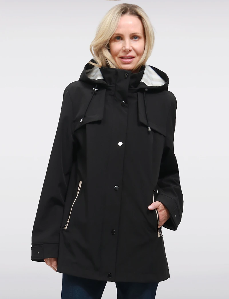 Manteau Végan Breathe-Tech® Softshell Polyvalente avec Capuche Amovible par Saki