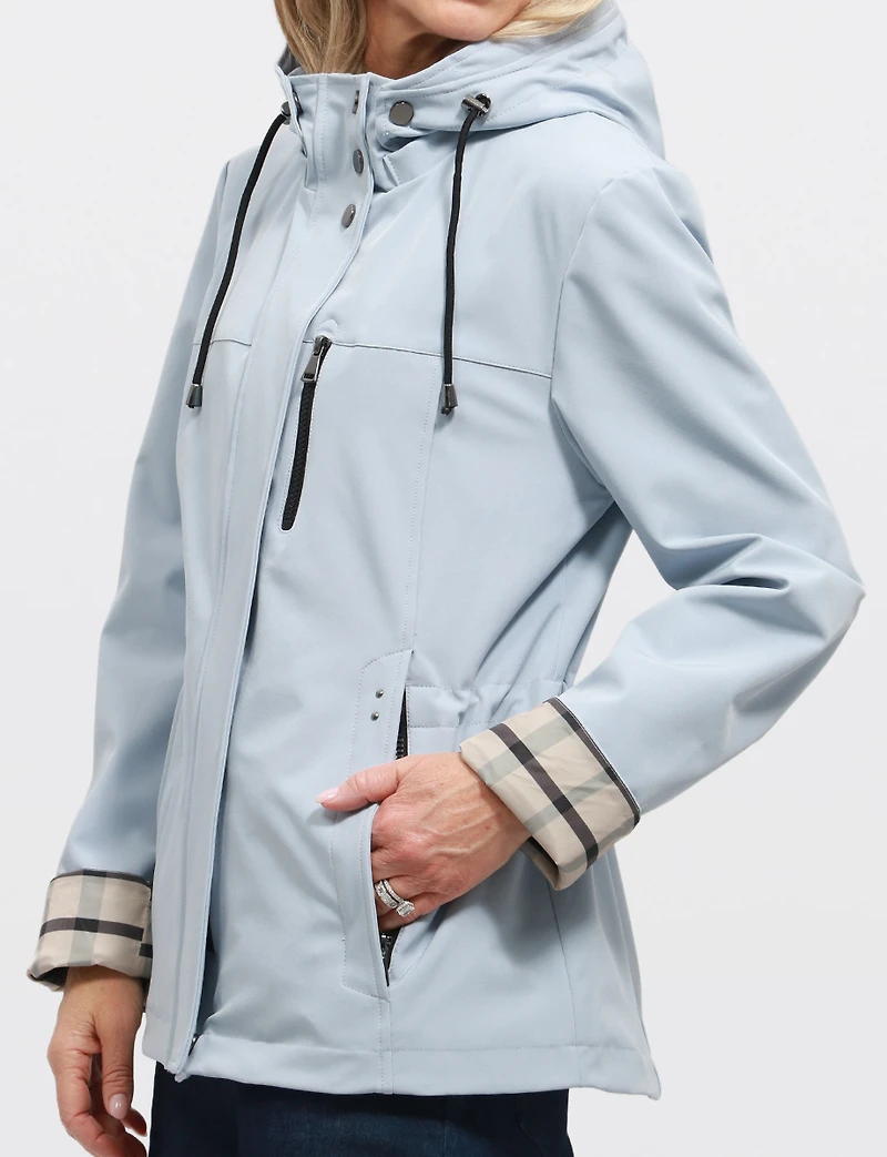 Parka Végan Breathe-Tech® Softshell Polyvalente avec Capuche Amovible par Saki