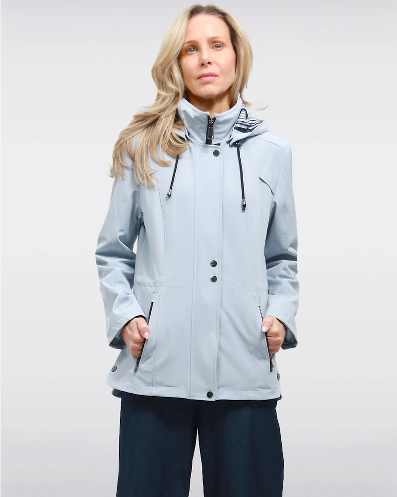 Manteau Végan Breathe-Tech® Softshell avec Capuche Amovible par Saki