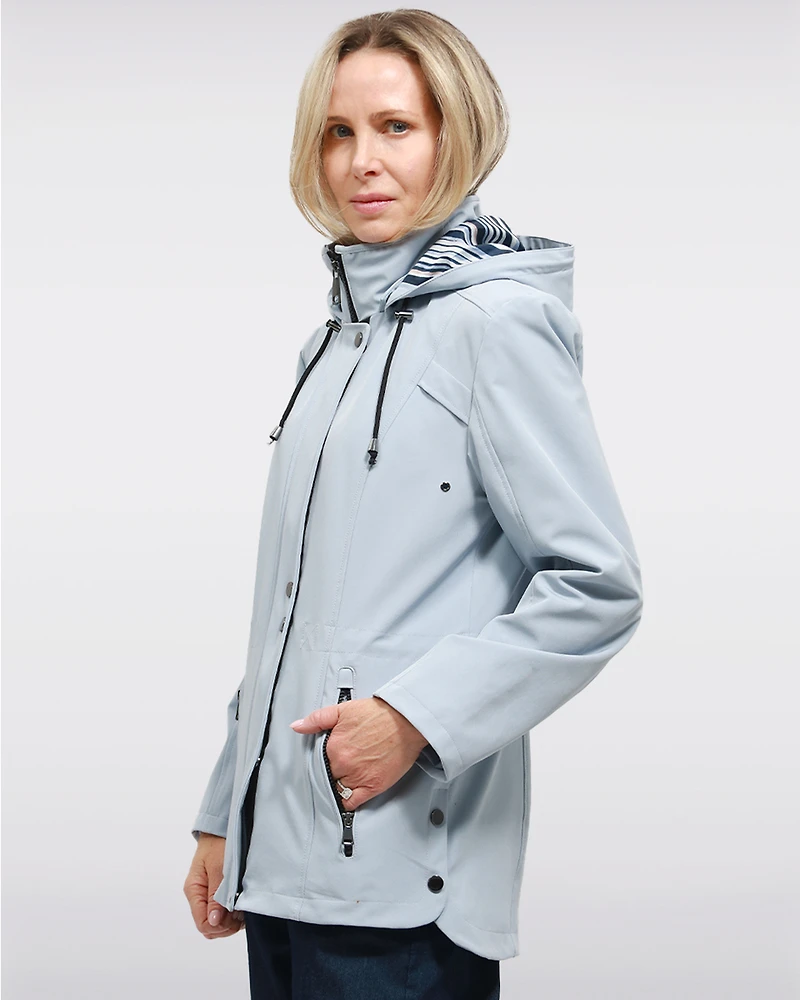 Manteau Végan Breathe-Tech® Softshell avec Capuche Amovible par Saki