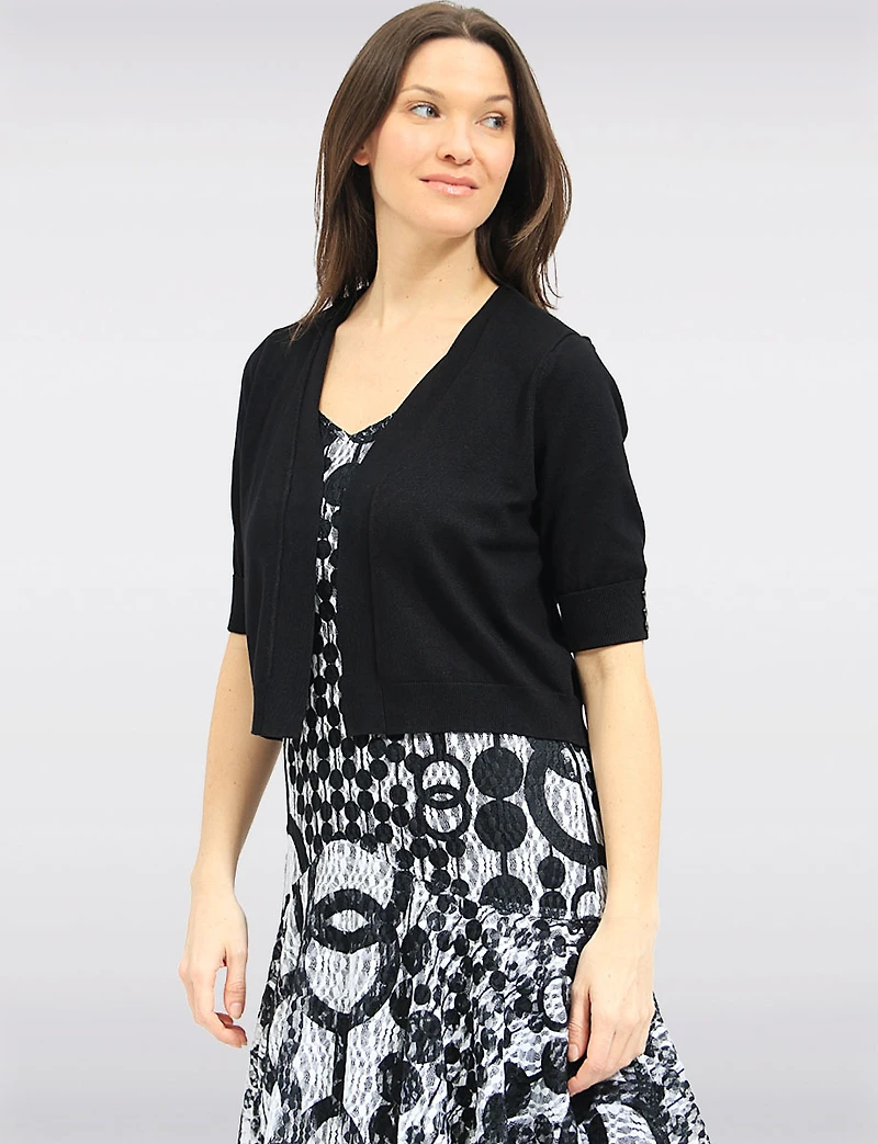 Cardigan Court En Tricot Ouvert Sur Le Devant à Manches 3/4 Par Ninety Clothing