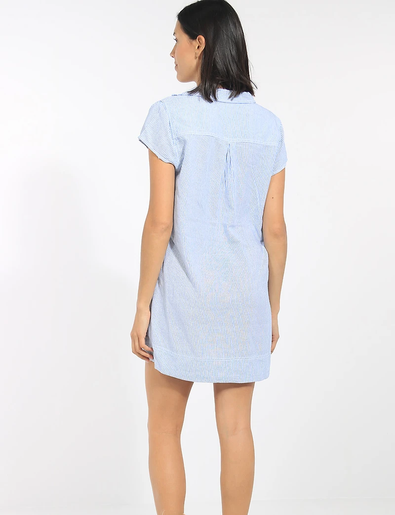 Robe Fluide Rayée en Lin avec Col V Manches Courtes et Poches par Dash