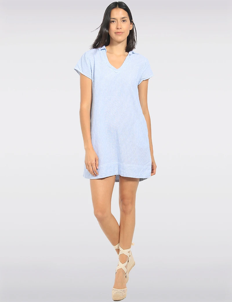 Robe Fluide Rayée en Lin avec Col V Manches Courtes et Poches par Dash