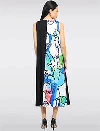 Robe Sans Manches Noire à Imprimé Abstrait de Visages par Fashion Concepts
