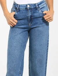 Jean Extensible Taille Haute Classique Jambes Larges Délavé Moyen Par Suko Jeans