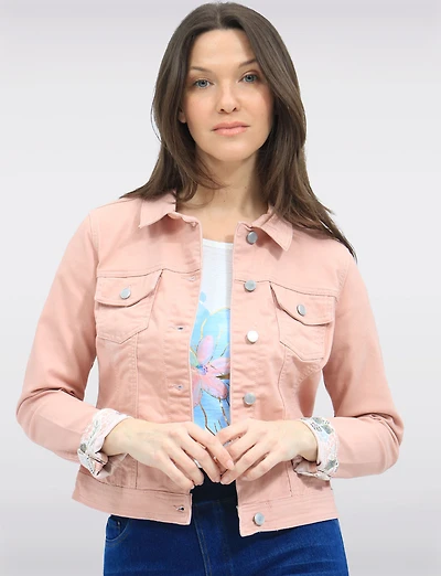 Veste Courte Classique Denim Coloré Extensible Poignets Doublés Par Suko Jeans