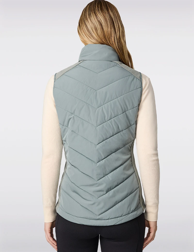 Gilet Matelassé Hybride à Col Montant – Coupe Cintrée Courte par Free Country