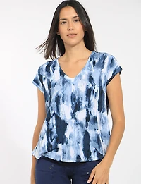 Blouse  Col en V et Manches Courtes Imprimé Abstrait Effet Tie-Dye par Perle