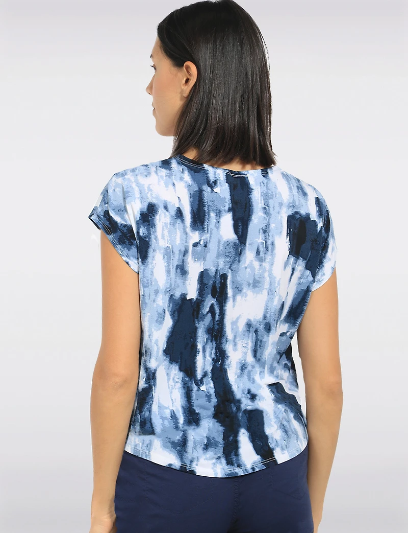 Blouse  Col en V et Manches Courtes Imprimé Abstrait Effet Tie-Dye par Perle