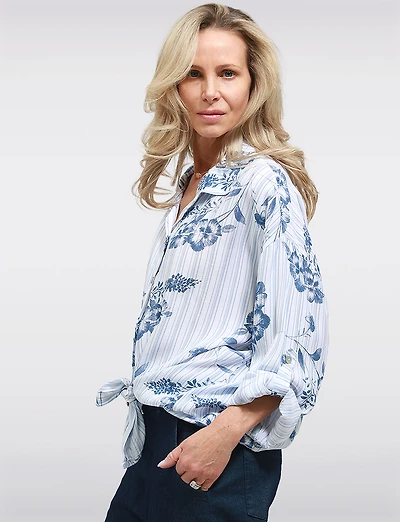 Chemisier Boutonné à Motif Floral Rayé avec Manches 3/4 Ajustables par Froccella