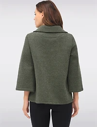 Manteau Court Évasé Chic en Scuba Extensible À Manches Évasées 3/4 par Froccella