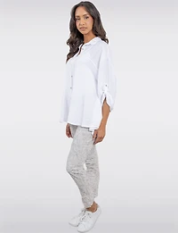 Chemise Légère Froissée Fluide à Boutons Avec Manches Ajustables par Froccella