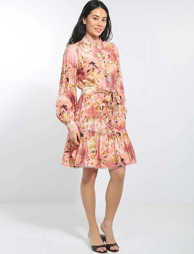 Robe Floral Col Officier Boutonnée Ceinturée À Manches Longues Par Stella Morgan