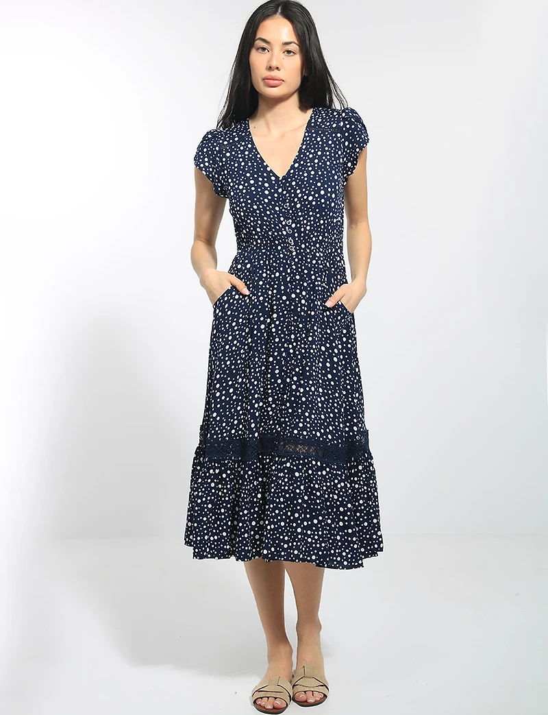 Robe Évasée À Manches Courtes Tulipes À Pois Avec Dentelle Par Stella Morgan