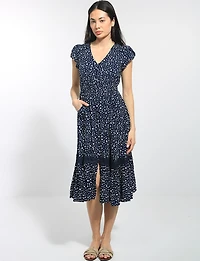 Robe Évasée À Manches Courtes Tulipes À Pois Avec Dentelle Par Stella Morgan