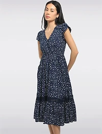 Robe Évasée À Manches Courtes Tulipes À Pois Avec Dentelle Par Stella Morgan