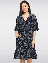Robe Évasée Mi-longue À Imprimé Floral Pois Manches Courtes Par Stella Morgan