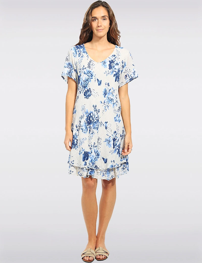 Robe Col en V Manches Courtes À Deux Niveaux Avec Imprimé Floral Par Froccella