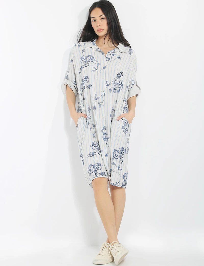 Robe Chemise Ample Fleurie Rayée à Manches Retroussables et Poches par Froccella