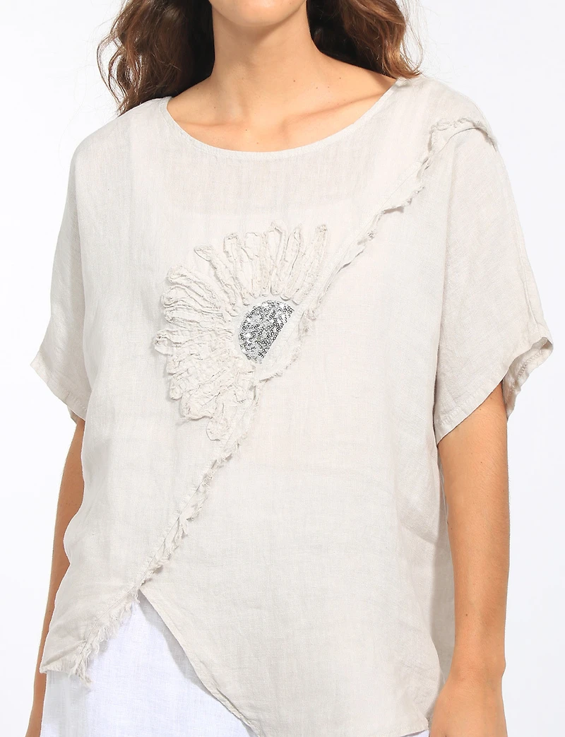Haut Ample en Lin Ourlet Asymétrique Avec Fleur Paillettes par Froccella