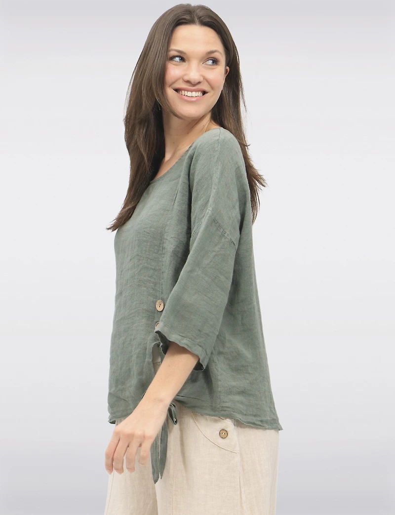 Haut Léger en Lin avec Nœud à la Taille et Détails Décoratifs par Froccella