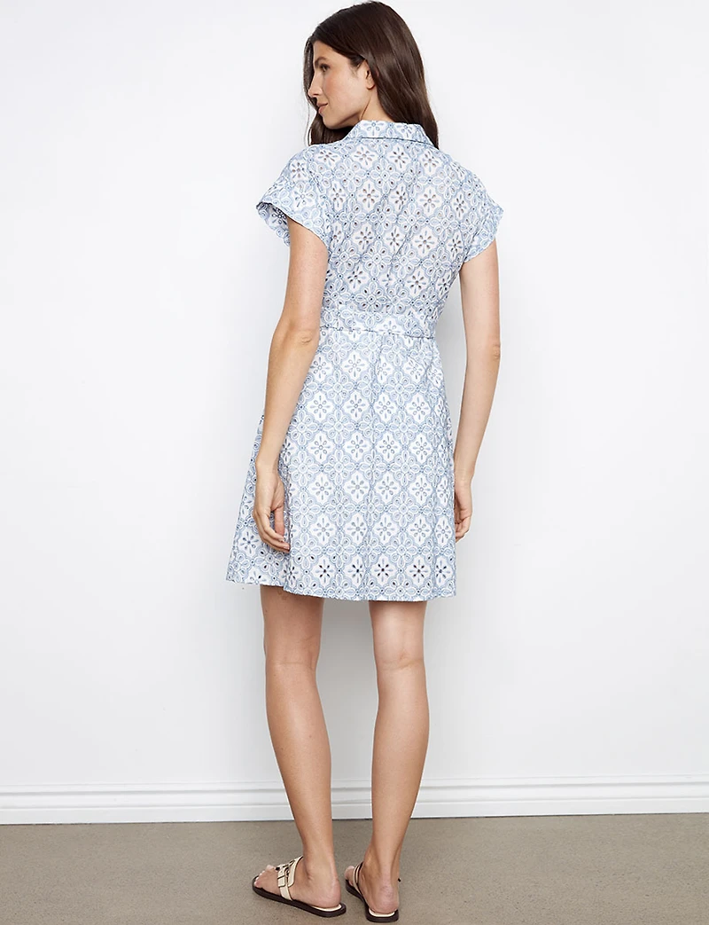 Robe en Broderie Anglaise Boutonnée à Ceinture Amovible & Poches par Charlie B