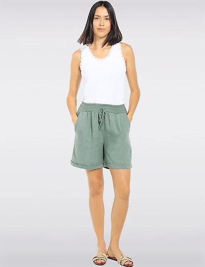 Short En Coton-Lin Chic  Enfiler Avec Taille Élastique et Poches par Froccella
