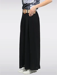 Pantalon Large Extensible Fluide avec Ceinture à boucle en paille par Froccella