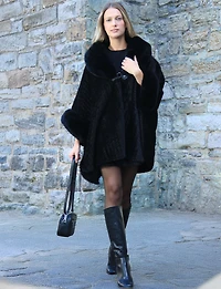 Cape Luxe Tricot Boxing day Deals par  | Manteaux Manteaux