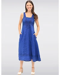 Robe Longue en Lin avec Croisement en V et Bordures en Coton par Carré Noir