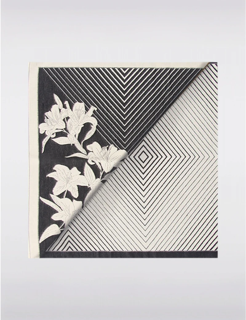 Manteaux Manteaux | La maison du manteau au Québec Foulard Oblong Réversible à Franges avec Patchwork & D’Imprimés Floraux