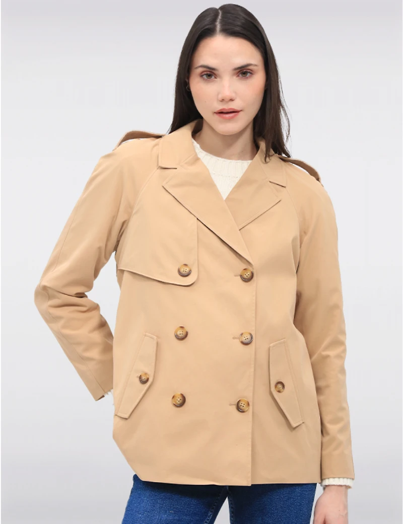 Trench Court Double-Boutonnage Ellen Tracy